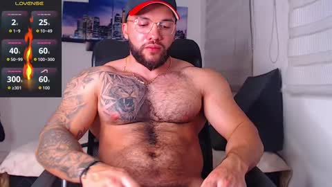 Snapshot of andrew_holden__ chatting on September 26, 1:02 am andrew_holden__ online show from September 26, 1:02 am