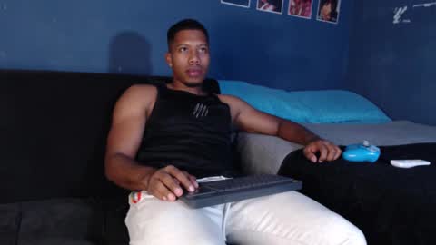 Andrew online show from January 29, 11:46 pm