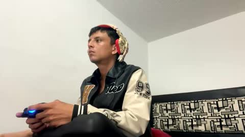 andrew online show from November 29, 6:54 am