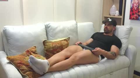 Andrew online show from January 7, 1:54 am