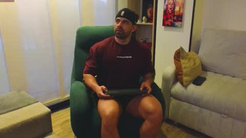 Andrew online show from February 18, 11:15 pm