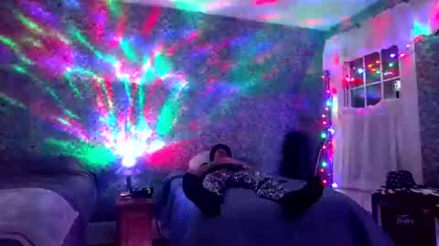 andrewgennie online show from December 8, 11:18 pm