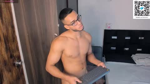 Follow me in Fansly     online show from March 19, 11:09 pm