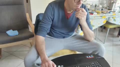 androx77 online show from November 12, 10:50 am