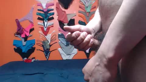 andy___1017 online show from May 10, 1:01 am