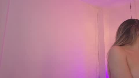 andy_and_emma online show from October 7, 12:45 pm