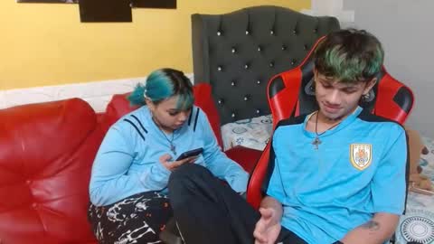 andy_dan1 online show from March 6, 8:30 pm