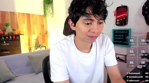 andy_guez_11 online show from March 10, 2:05 pm