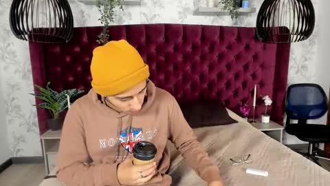 Andy Joy  online show from March 19, 11:48 am