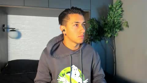 Andy Joy  online show from January 8, 11:16 am