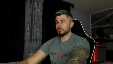 Magic Andy online show from February 24, 11:19 pm