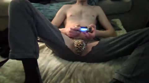 andywan94 online show from February 15, 1:38 pm