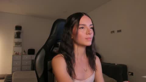      online show from March 4, 2:52 am