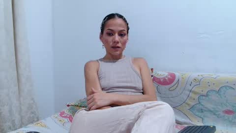 Carolina soto online show from April 2, 12:29 am