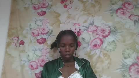 angeeliine online show from March 11, 4:43 pm