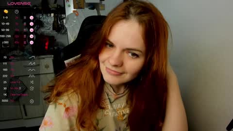 Snapshot of angel7you chatting on December 17, 11:28 am Eva online show from December 17, 11:28 am