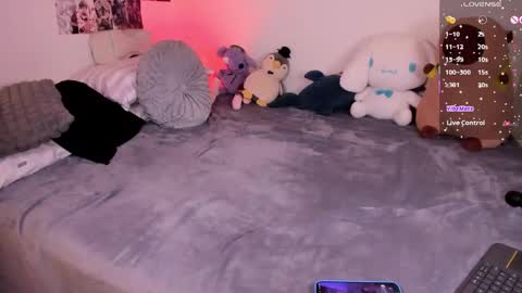 Angel   help me with 100 thumbs up online show from February 20, 8:44 pm