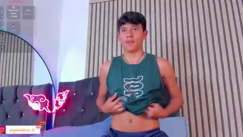 ngel Esteban  online show from March 29, 9:38 pm