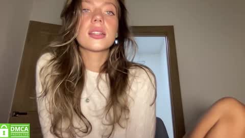 Snapshot of angel_from_sky chatting on October 6, 12:56 pm Greetings Jess online show from October 6, 12:56 pm