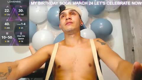 Angel online show from March 5, 8:29 pm