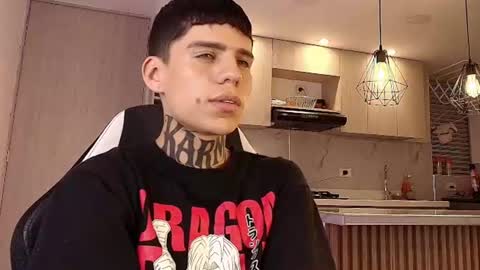 angel_luna0 online show from July 12, 2:48 am