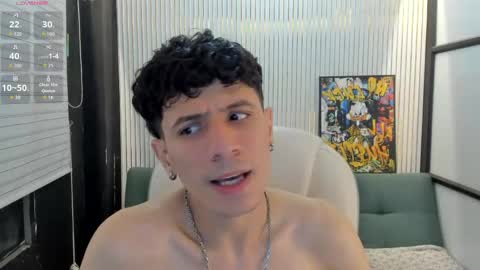 Angel online show from April 11, 9:30 pm