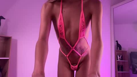 Angela Bonetti online show from March 6, 9:31 pm