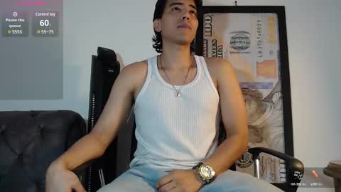 Snapshot of angelbianchi chatting on January 7, 9:46 pm Angel Bianchi online show from January 7, 9:46 pm