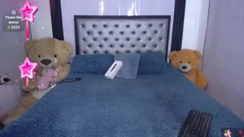 angel online show from November 30, 6:20 am