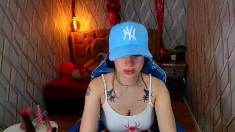 Angel online show from February 21, 3:48 pm