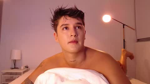 Angel online show from November 11, 1:08 am