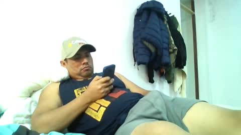 Snapshot of angeldavid90 chatting on October 15, 7:15 pm angeldavid90 online show from October 15, 7:15 pm