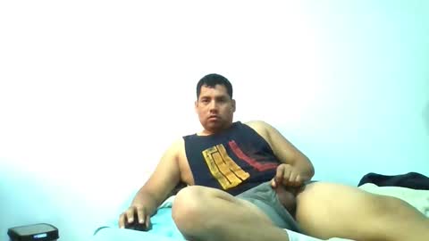 Snapshot of angeldavid90 chatting on October 14, 2:53 pm angeldavid90 online show from October 14, 2:53 pm