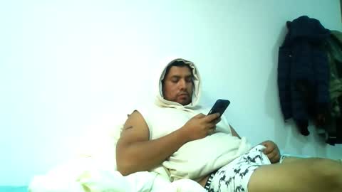 Snapshot of angeldavid90 chatting on October 20, 12:54 pm angeldavid90 online show from October 20, 12:54 pm