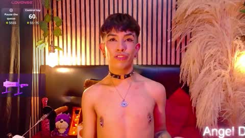 Angel dust online show from March 21, 8:30 am