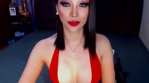 MS. AMALIA online show from February 22, 8:51 am