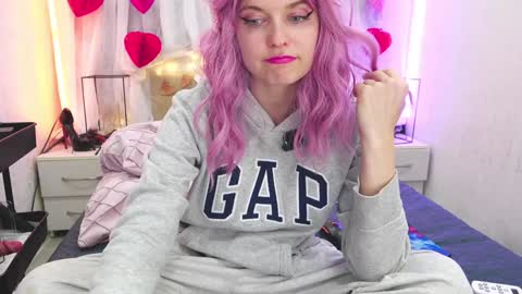 Angelika Rouge online show from February 25, 5:49 pm