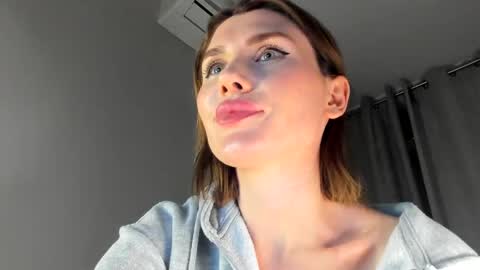 Arina Catwoman online show from February 7, 5:40 pm