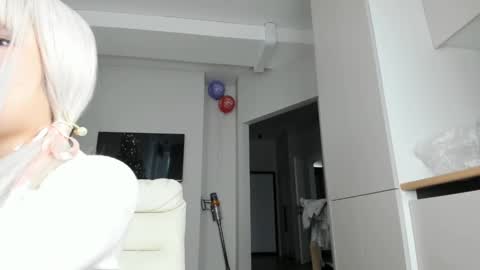 angel online show from January 28, 10:55 am