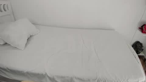 angeline online show from January 10, 9:20 pm