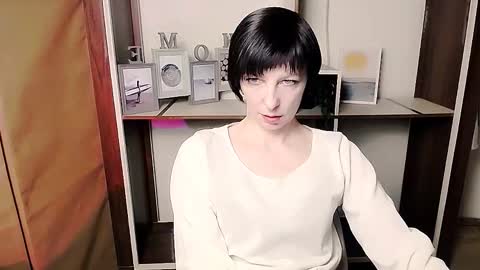 Angelina online show from February 18, 8:03 am