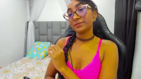 AngelinaMurphy online show from May 18, 4:07 am