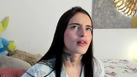 Angeline Smith  online show from October 3, 3:26 am