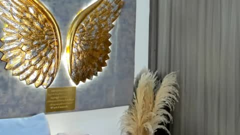 Angeline Smith  online show from October 10, 2:23 pm