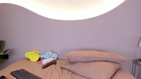 Angeline online show from March 21, 8:24 pm