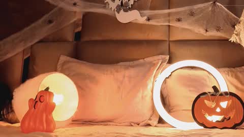 angelinepossy online show from October 19, 9:41 pm