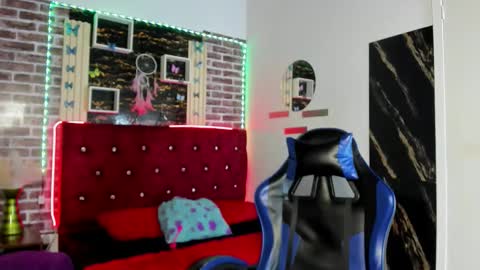 Angelitasexxxhot online show from December 4, 1:49 am