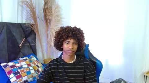 Angel online show from November 11, 8:55 pm