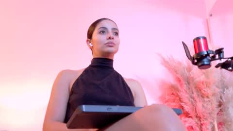 Angel online show from February 28, 9:23 pm