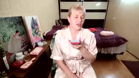 angelleah online show from September 29, 6:18 pm